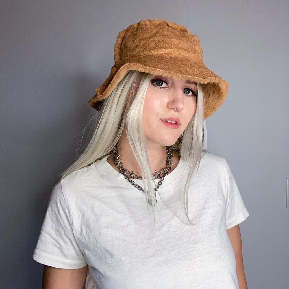 NWT Steve Madden Reversible Faux Fur Suede Bucket Hat